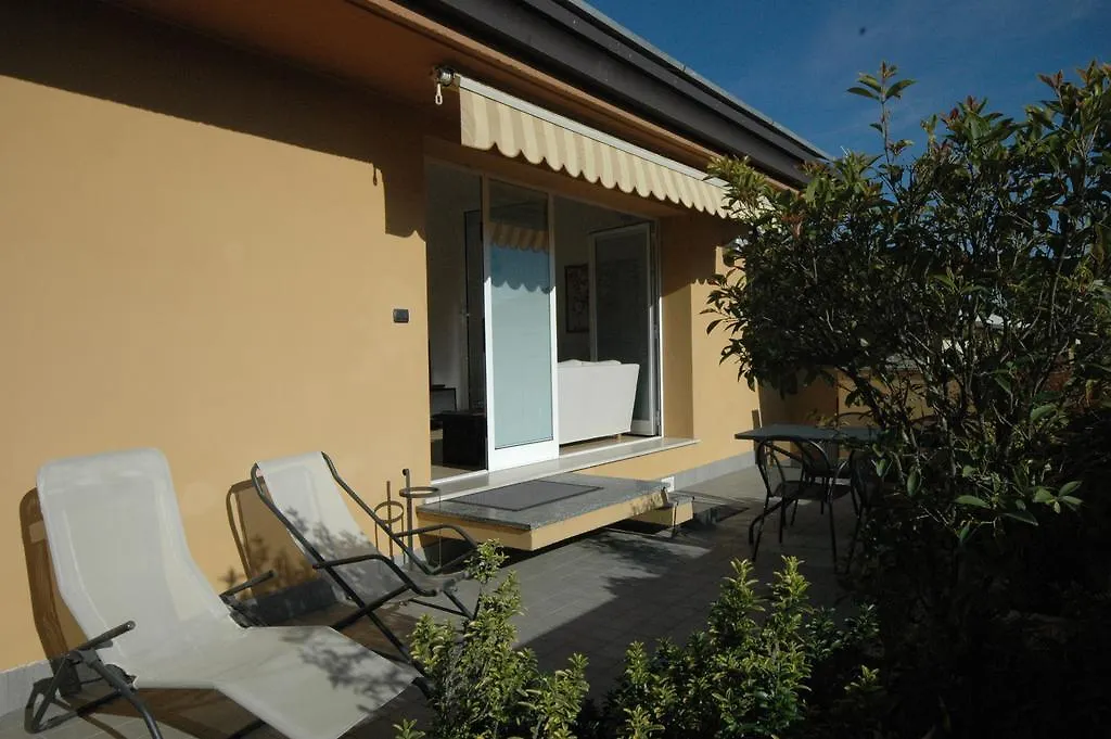 Il Terrazzo Apartamento Casorate Sempione 0*,